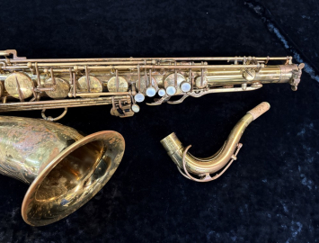 Photo Original Lacquer American Engraved Selmer Mark VI Tenor Saxophone - Serial # 232073